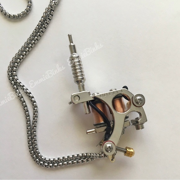 New Stainless Steel Dimensional Tattoo Gun Pendant Necklace | Tattoo Artist Gift - Picture 13 of 15